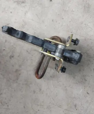 Volvo XC90 Front door check strap stopper 30661410 16179
