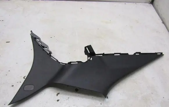 Honda Civic X (C) pillar trim KRIS235789