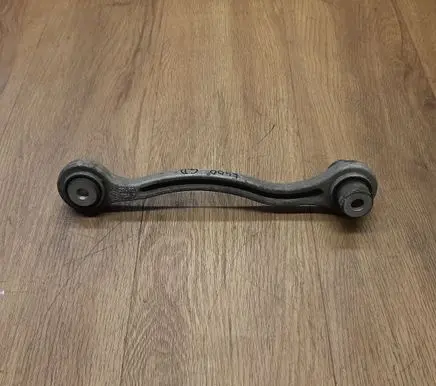 Rear control arm