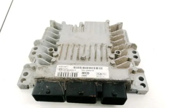 Mazda 2 Engine control unit/module 8V2112A650CD 8V21-12A650-CD