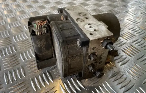 Toyota Avensis T250 ABS Pump 8954105090 585127 0265950149