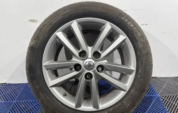 Toyota Auris E180 R16 alloy rim 