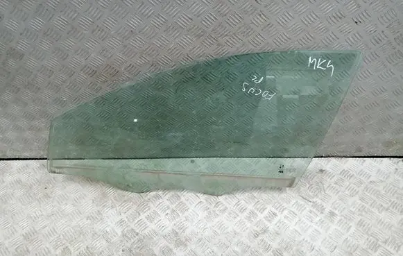 Ford Focus Front door window glass four-door