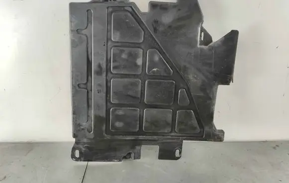 Jaguar XF X250 Engine splash shield/under tray C2Z27328