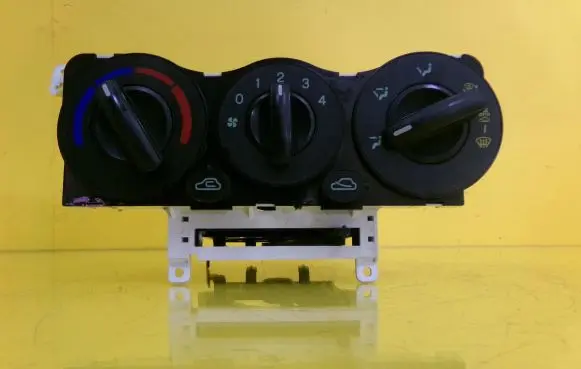 Hyundai Getz Interior fan control switch 