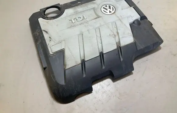 Volkswagen Golf VI Engine cover (trim) 03L103925AM 03L103925AN