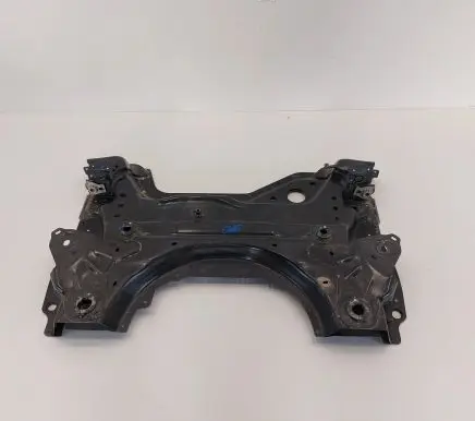 Peugeot 3008 II Front subframe