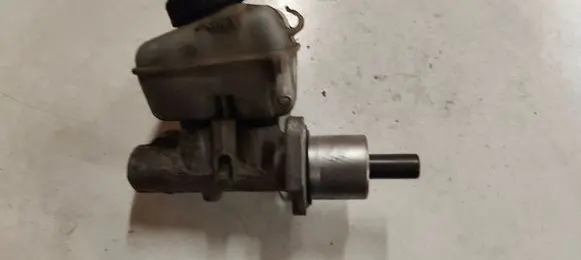 Opel Zafira A Master brake cylinder