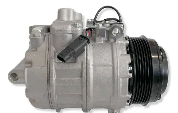 Mercedes-Benz A W176 Air conditioning (A/C) compressor (pump) 0008303104