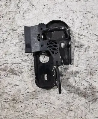 Volkswagen PASSAT B6 Engine bonnet/hood lock/latch loop/hook 1T0823480B