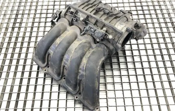 BMW 5 E60 E61 Intake manifold 7544513