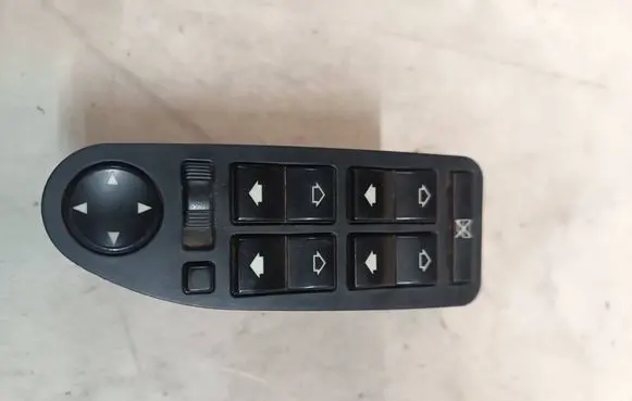 BMW 5 E39 Electric window control switch 6904339