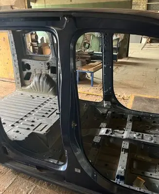 Opel Combo E Pillar (middle) 