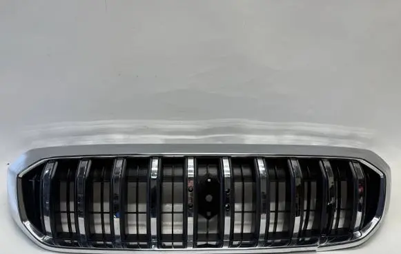 Suzuki SX4 S-Cross Front bumper upper radiator grill 7174164R0 71741-64R0