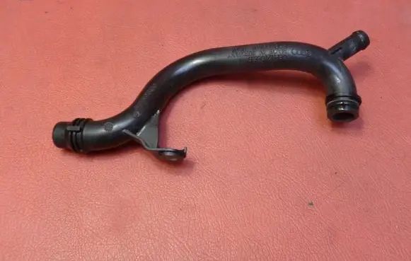 Audi A4 S4 B8 8K Engine coolant pipe/hose 06H121065D