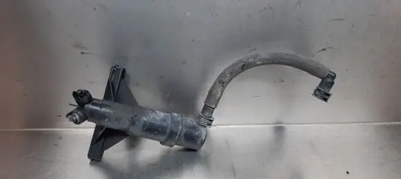 BMW 5 E60 E61 Windshield washer spray nozzle 