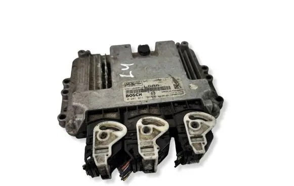 Ford Focus Engine control unit/module 8M5112A650LG 0281011701