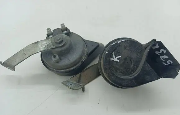 Mercedes-Benz B W245 Horn signal 7013881165
