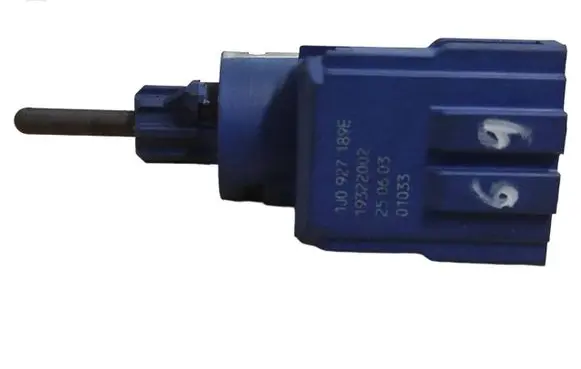 Clutch pedal sensor