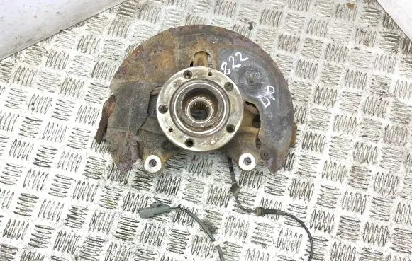 Peugeot 308 Front wheel hub