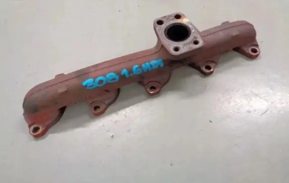 Peugeot 308 SW Exhaust manifold