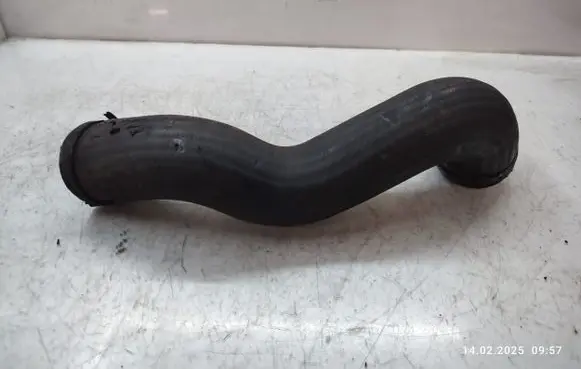 Volvo XC90 Air intake hose/pipe