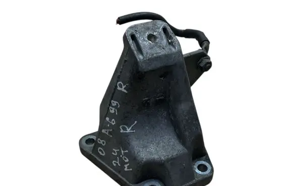 Audi A6 S6 C5 4B Engine mounting bracket 8D0199308D