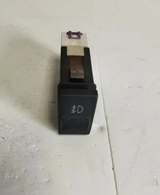 Fog light switch