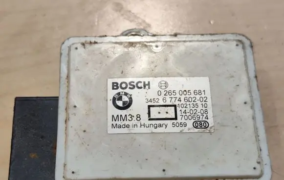 BMW X5 E70 ESP acceleration yaw rate sensor 0265005681 677469202 3452677460202