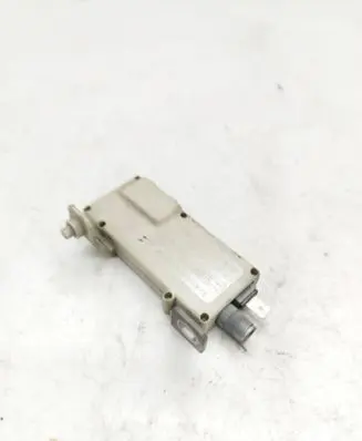 Mercedes-Benz E W210 Other control units/modules 2108203989 AAR857