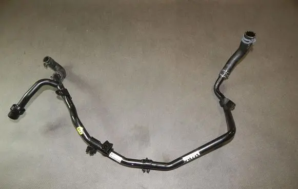 Audi A4 S4 B9 Engine coolant pipe/hose 04L122157AQ