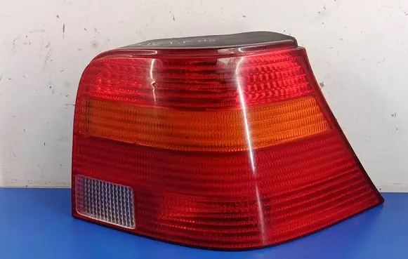 Volkswagen Golf IV Rear/tail lights 1J6945096R