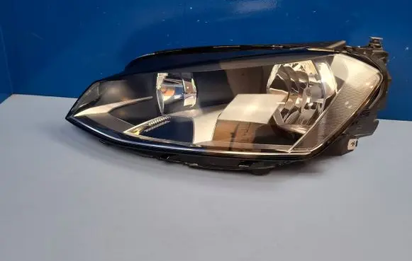 Volkswagen Golf VII Headlight/headlamp 5G1941005 90023345