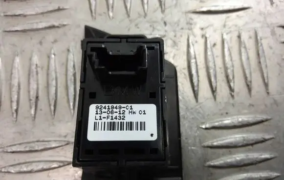 BMW 5 F10 F11 Electric window control switch 9241949
