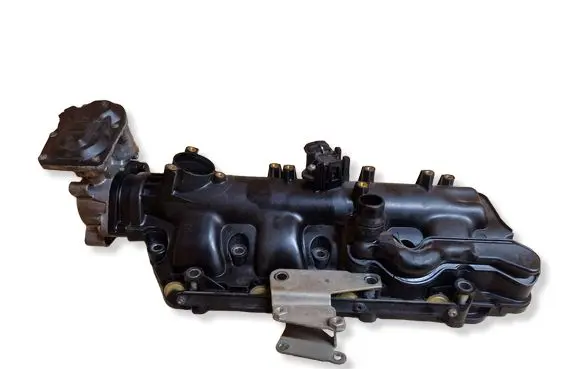 Opel Astra J Intake manifold 55571993 CW0098592F 10740319