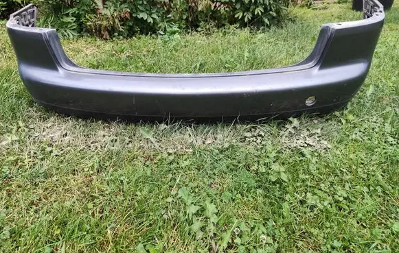 Volkswagen Touran I Rear bumper 1T0807421