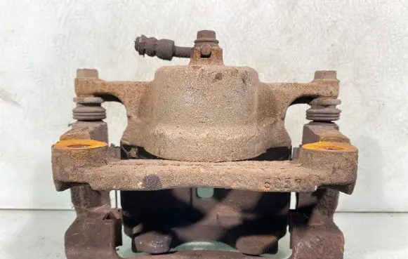 Nissan Qashqai Front brake caliper