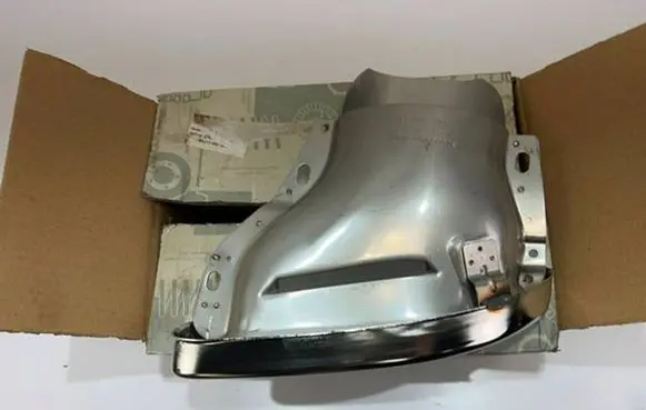 Mercedes-Benz E W213 Rear muffler/silencer tail pipe A2034903401 211215