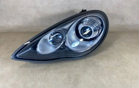 Porsche Panamera (970) Headlight/headlamp 97063106905 97063107005