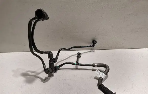 Mercedes-Benz GLE W167 Engine coolant pipe/hose A1675014604