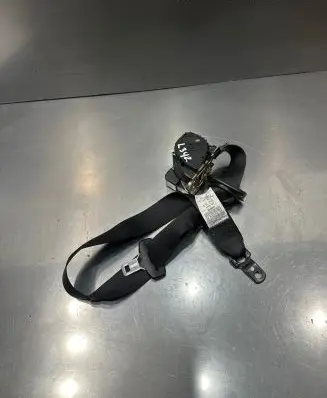 BMW X5 E53 Front seatbelt 33000340c