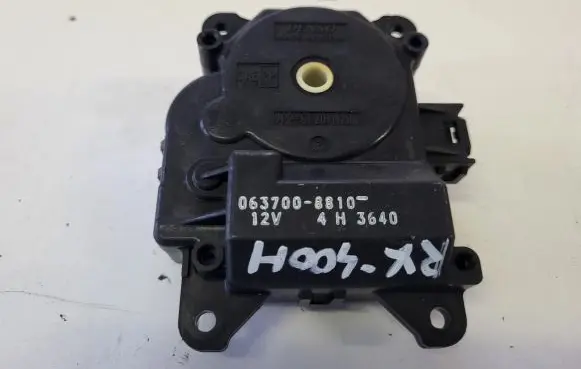 Lexus RX 330 - 350 - 400H A/C air flow flap actuator/motor 0637008810