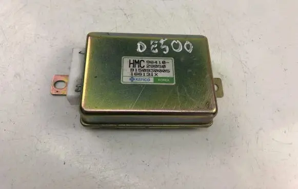Hyundai Lantra II Engine control unit/module 9641029050