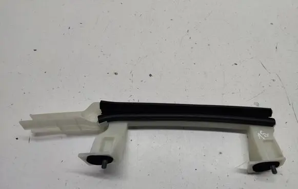 Opel Mokka B Front door windshield rail 9826098780