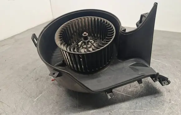Opel Signum Heater fan/blower 985852T