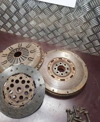 Volvo S80 Clutch set kit 074141117A 074141031S