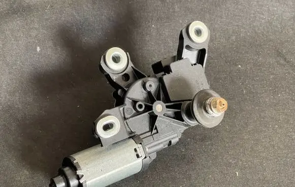 Audi A6 S6 C7 4G Rear window wiper motor 4G9955711A