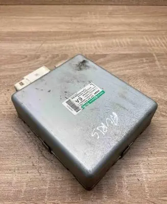 Toyota Auris 150 Other control units/modules 8965002460 2250000650