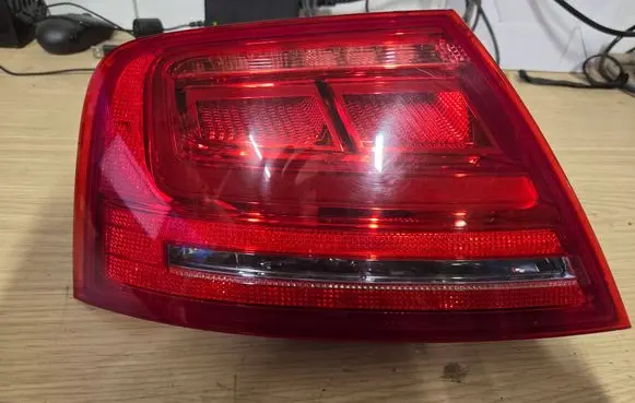 Audi A8 S8 D4 4H Rear/tail lights 4H0945095A 596003