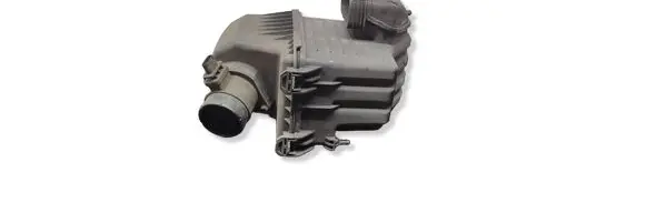 KIA Sportage Air filter box 281122S000